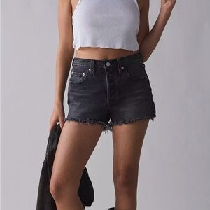Levi’s Women’s Black Cut Off Button Fly Ribcage Short Denim Jean Shorts 24 0